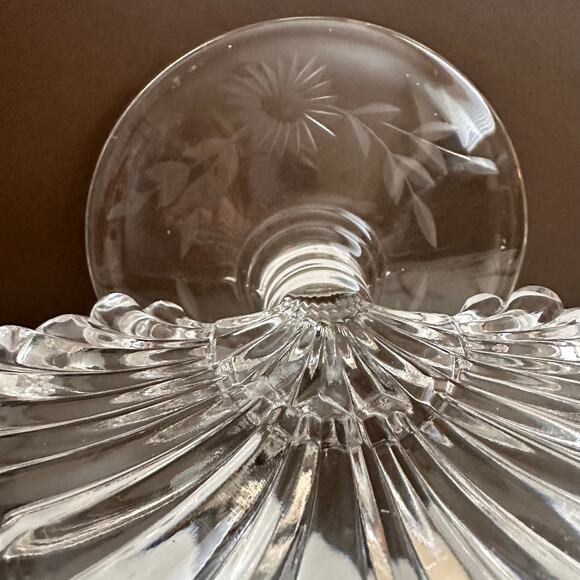 Vtg Imperial Pressed glass MCM Hollywood dual Fan two candle holder floral etch - Picture 11 of 14